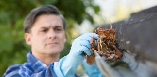 How to Clean Gutters: 5 Effective Ways to Get the Job Done