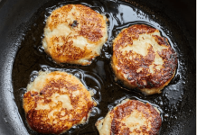 5-Ingredient Mashed Potato Cakes
