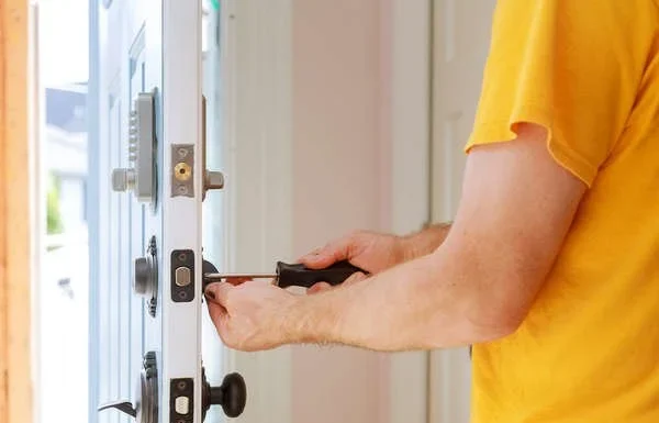 19 Home Maintenance Mistakes That Only Take a Minute to Fix