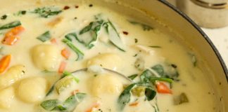 CHICKEN GNOCCHI SOUP