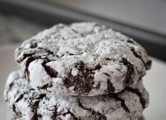 Chocolate Crinkle Cookies