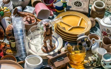 Swedish Death Cleaning: What It Is, and Why You Should Really Start Now