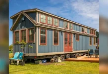 Retired Couple Trades In Their Old House For a Custom Tiny Home With a Downstairs Bedroom On The Beach