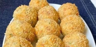 BEST Rice ball with cheese & pepperoni