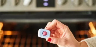 I Cleaned My Oven Door with a Dishwasher Tablet — Here’s How It Went