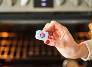I Cleaned My Oven Door with a Dishwasher Tablet — Here’s How It Went