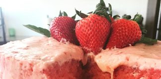 mama seward’s strawberry cake recipe