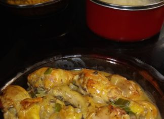 BAKED LEGS WITH CREAM OF MUSHROOM