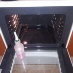 HOMEMADE OVEN CLEANER – A NATURAL AND EFFECTIVE SOLUTION FOR A SPARKLING KITCHEN