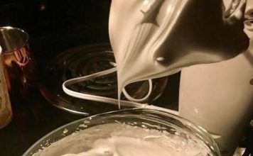 7 Minute Frosting