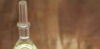 The Benefits of Castor Oil and How to Administer it for Various Health Problems