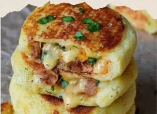 Mouthwatering Stuffed Potato Cakes