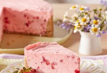 No-Bake Strawberry Cheesecake
