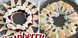 Raspberry Cream Cheese Crescent Ring