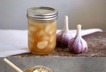 Eat Garlic and Honey on an Fasting For 7 Days