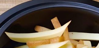 Mom dumps bag of frozen fries in slow cooker, makes tasty meal in no time
