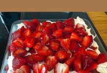Strawberry Cream Cheese Icebox Cake Recipe