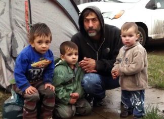 Dad of 3 Living in Tent Gives Last $2 to Stranger at Gas Station, Wakes up Owning a Big Company — Story of the Day