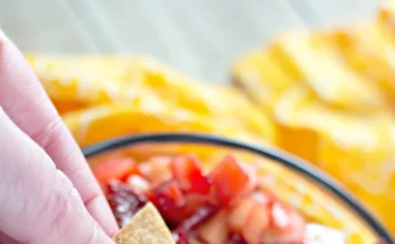 Fruit Salsa with Cinnamon Tortilla Chips