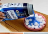 My grandmother’s secret: I mixed fabric softener with mothballs and cleaned out every cupboard in the house.