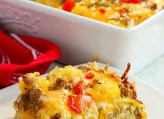 TATER TOT BREAKFAST CASSEROLE