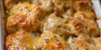 Chicken Bubble Biscuit Bake Casserole