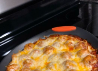 Meatballs with Potatoes and Cheese