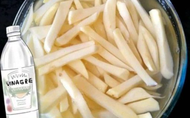 The Vinegar Tip for Making Crispy Fries