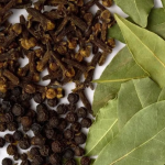 The Miracle of Bay Leaf Will Make Your Stomach Flat, Your Hair Thick, Your Face Bright