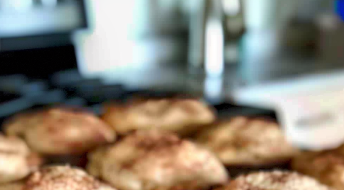 Unbelievably Delicious Snickerdoodle Muffins Recipe!