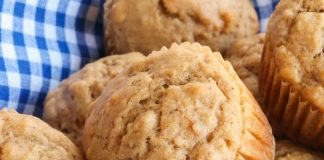 Applesauce Muffins