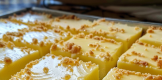 Zesty Delight: Creamy Lemon Squares!