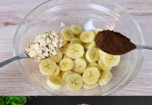 Cocoa Banana Oatmeal Bake
