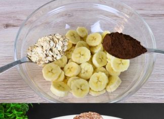 Cocoa Banana Oatmeal Bake