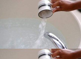 To quickly discover the reason, add a cup of baking soda to the water in the tub.