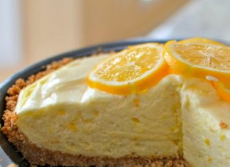 Lemon Chiffon Pie