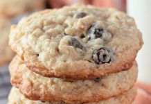 Oatmeal Raisin Cookies