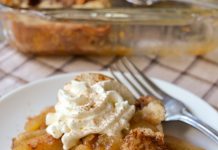Delightful Apple Cobbler: A Classic Comfort Dessert with a Twist