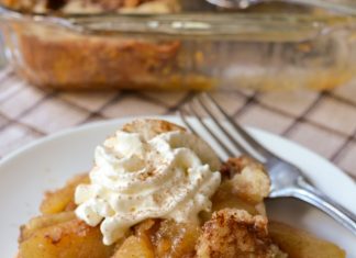 Delightful Apple Cobbler: A Classic Comfort Dessert with a Twist
