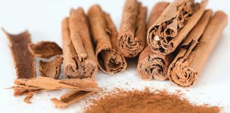 Discover 12 Unexpected Uses for Cinnamon in Everyday Life 