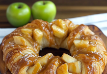 Decadent Delight: Caramel Apple Cream Cheese Crescent Ring – A Sweet Twist on a Classic!