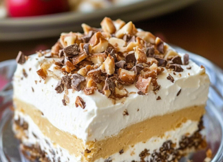 Fall Favorite: Pumpkin Delight – A Luscious Layered Dessert!