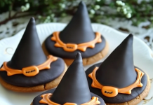 Spooky Treats: Witch Hat Cookies