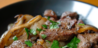 Traditional Taste: Beef Liver and Onions – A Rich and Savory Classic!