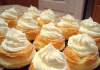 Simply Irresistible: Mom’s Famous Cream Puffs – A Melt-in-Your-Mouth Delight!