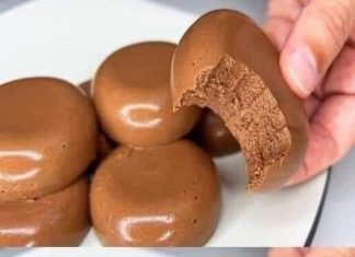 Tasty Chocolate Mousse with Few Calories and Only 3 Ingredients