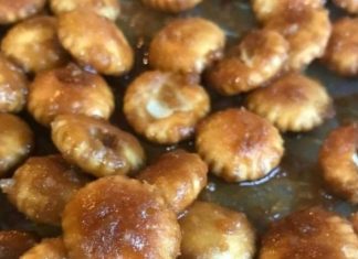 Salted Caramel Bites: A Decadent, Crunchy Treat