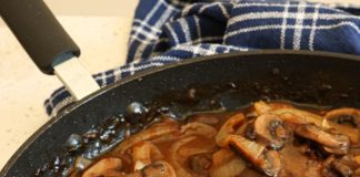 Savory Hamburger Steak with Rich Grav