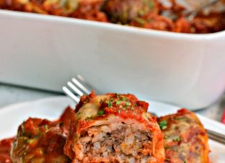 Classic Cabbage Rolls: A Comforting and Timeless Dish