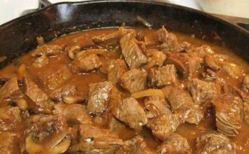 Melt-in-Your-Mouth Beef Tips with Savory Mushroom Gravy